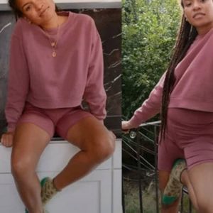 Girlfriend Collective Cropped 50/50 Sweatshirt in Taro- Size XS
